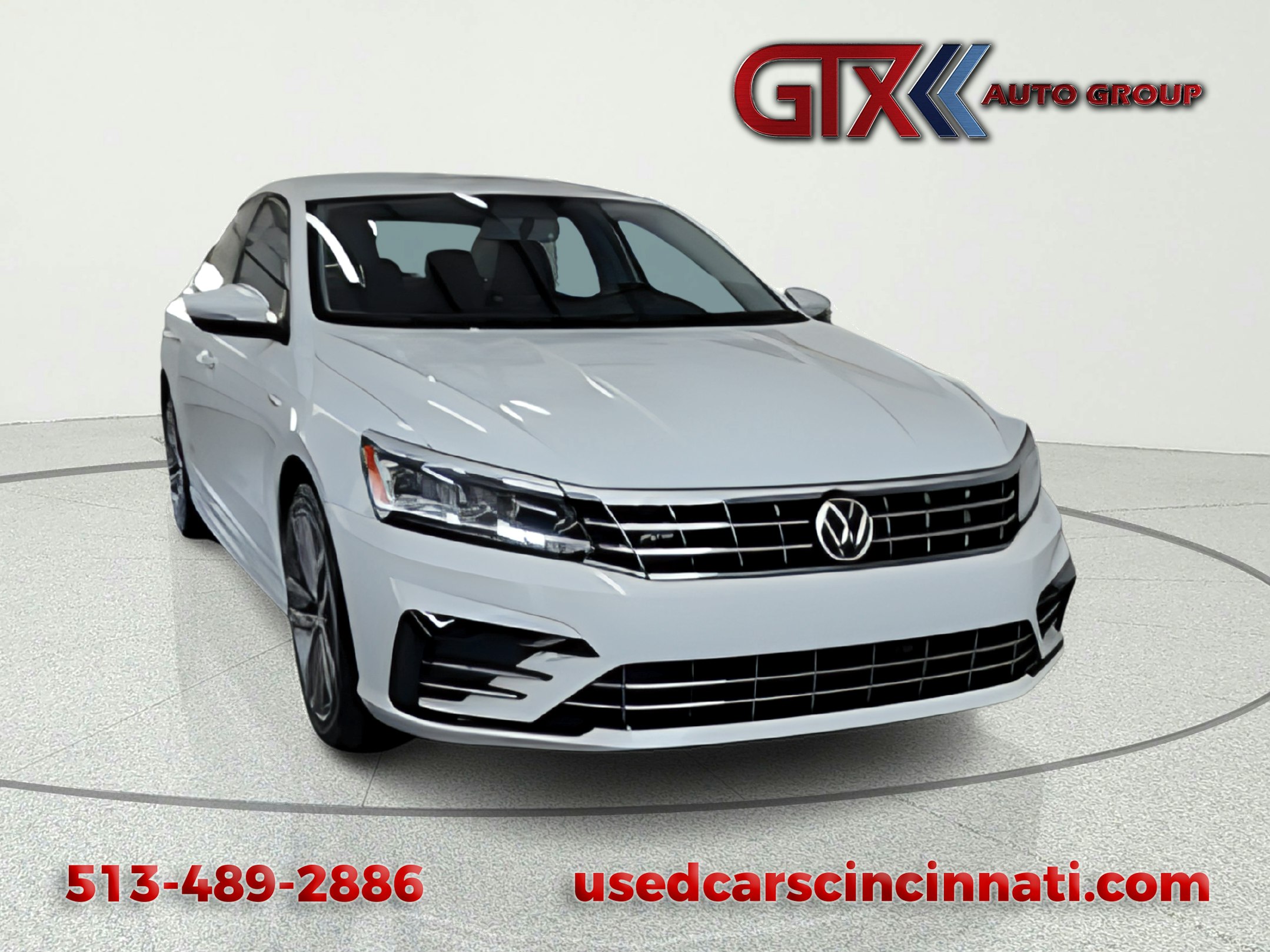 2018 Volkswagen Passat 2.0T R-Line Auto's photo