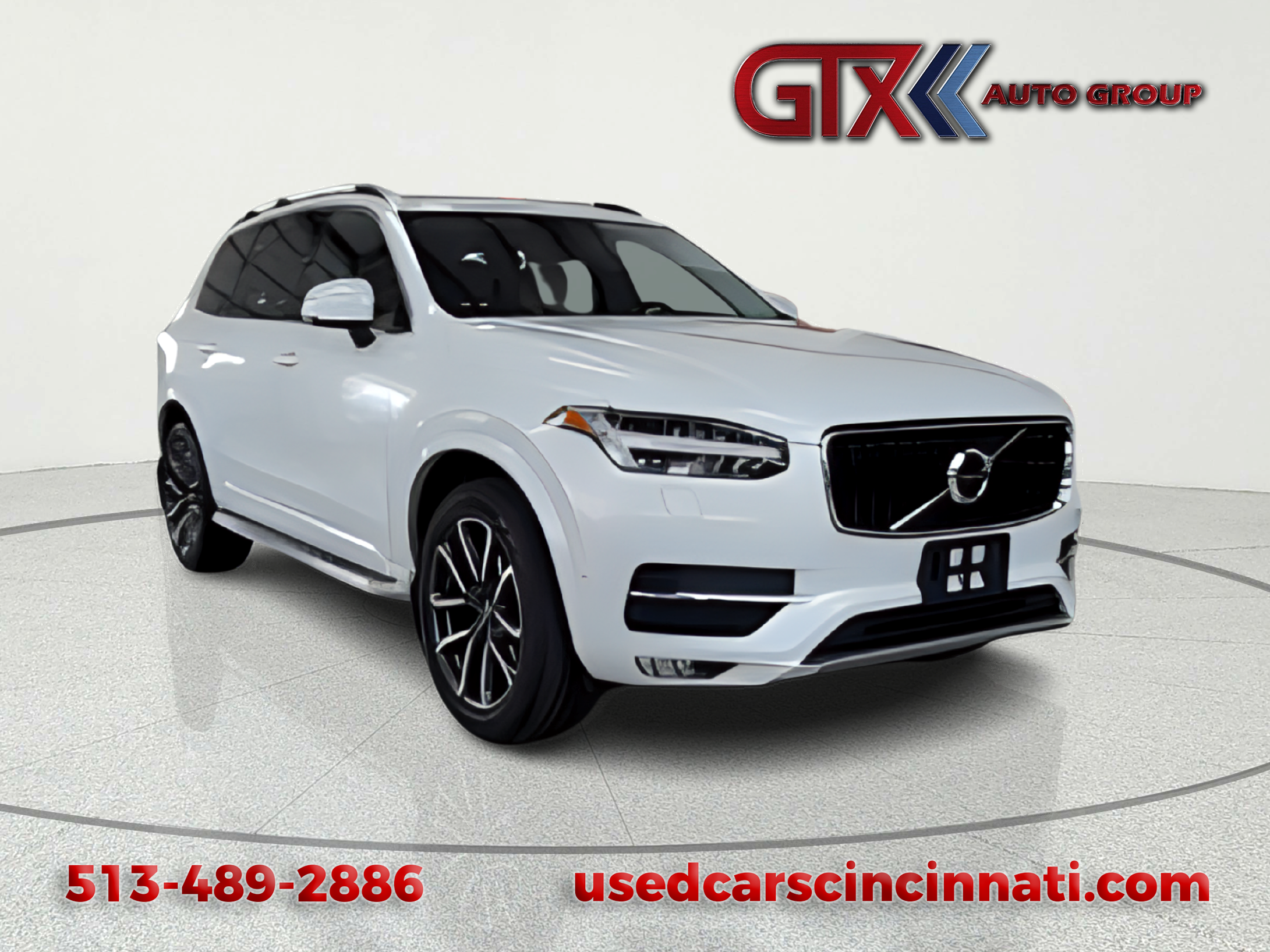 2016 Volvo XC90 T6 AWD Momentum's photo